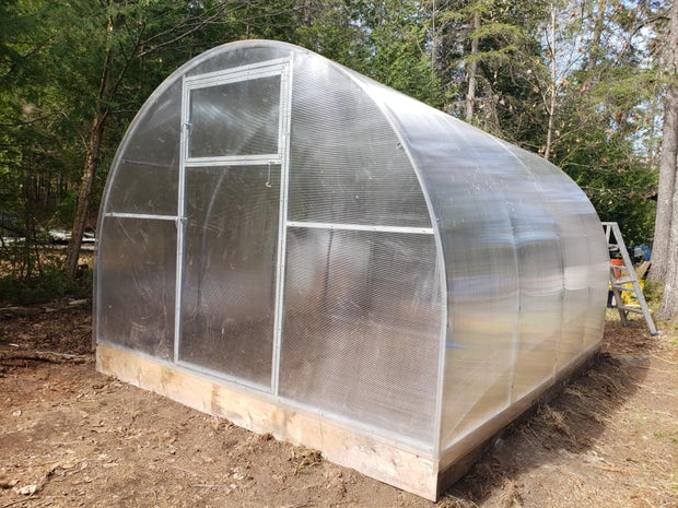 SAV-14 Greenhouse: Perfect for Small Spaces